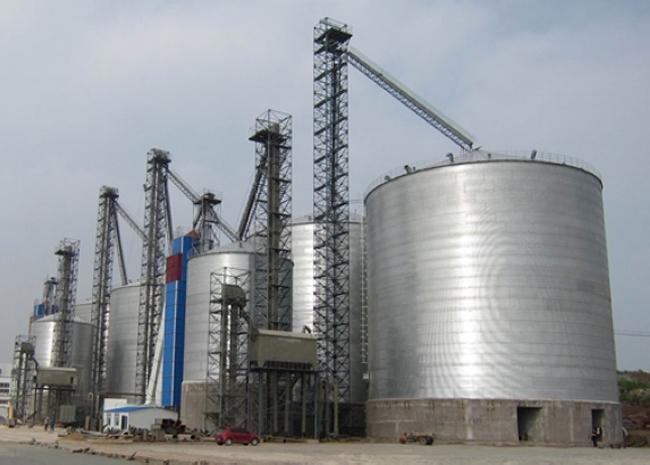 平罗大型钢板库构造参数及水泥储存质量